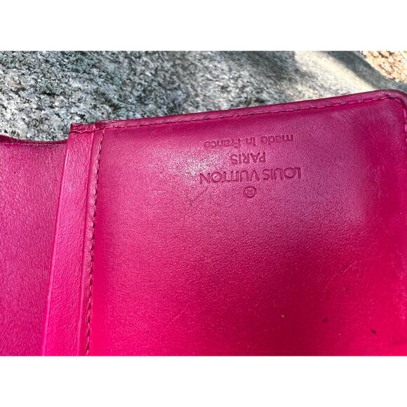 LOUIS VUITTON Monogram Vernis Wallet - Picture 7 of 13